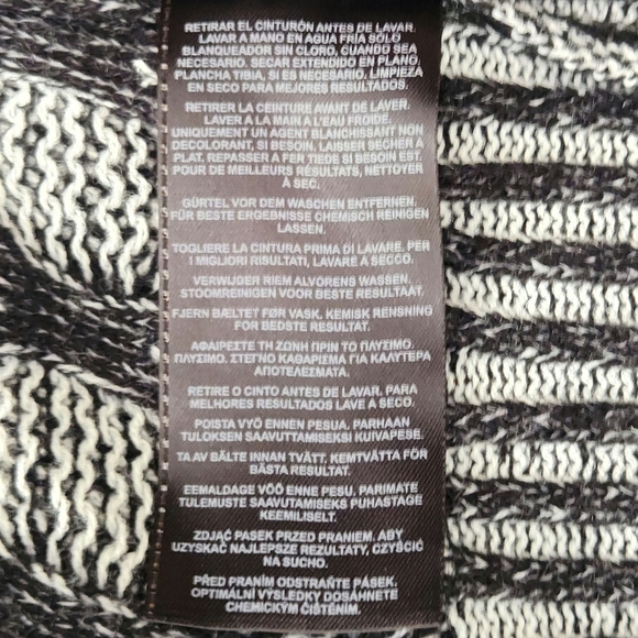 G by GUESS Sleeveless Sweater X-SMALL - Picture 8 of 9